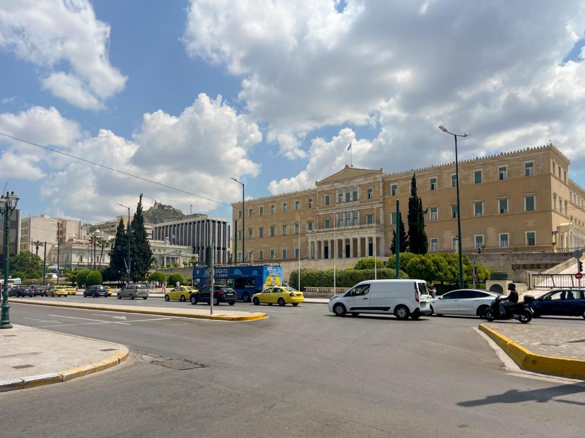 Athens Central Studio In Front Of Syntagma Metro ภายนอก รูปภาพ